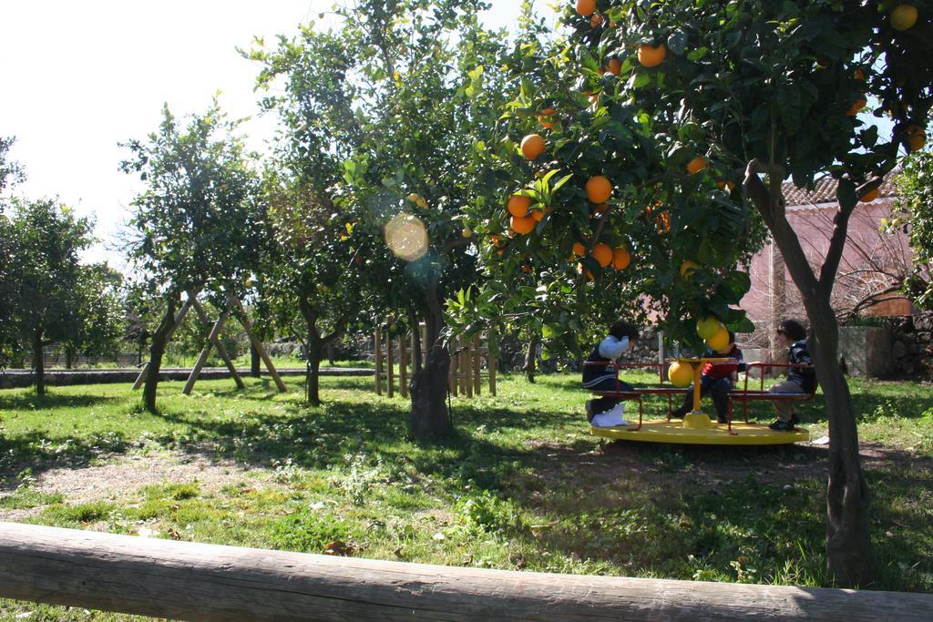 הוילה ריפוסטו Agriturismo Galea מראה חיצוני תמונה